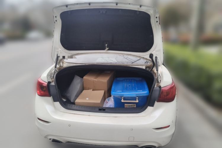 Used Infiniti Q50L 2016 2.0T Enjoyment Edition Trunk