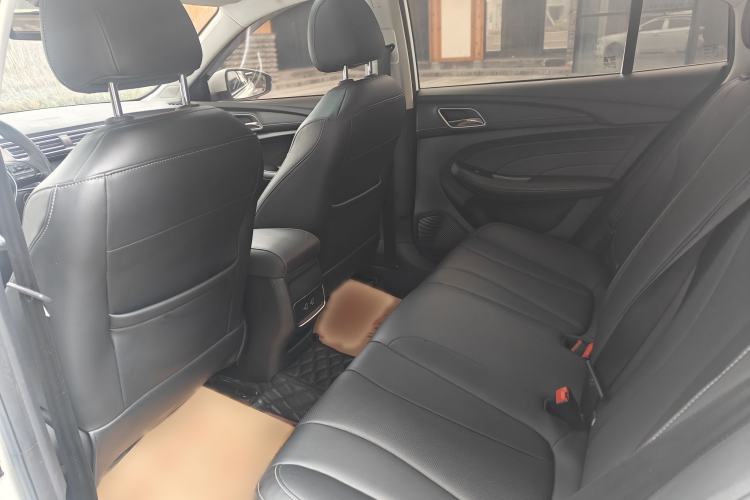 Used Roewe i5 2019 1.5L Automatic 4G Connected Langhao Edition