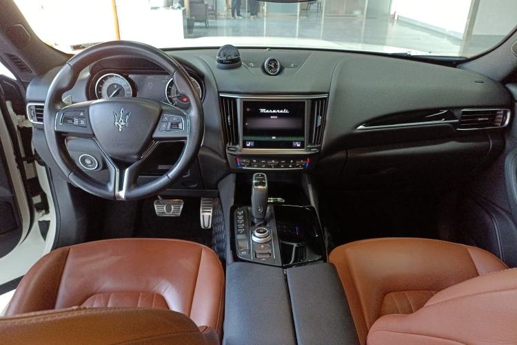 Used Maserati Levante 2022 2.0T GT Sharp Edition
