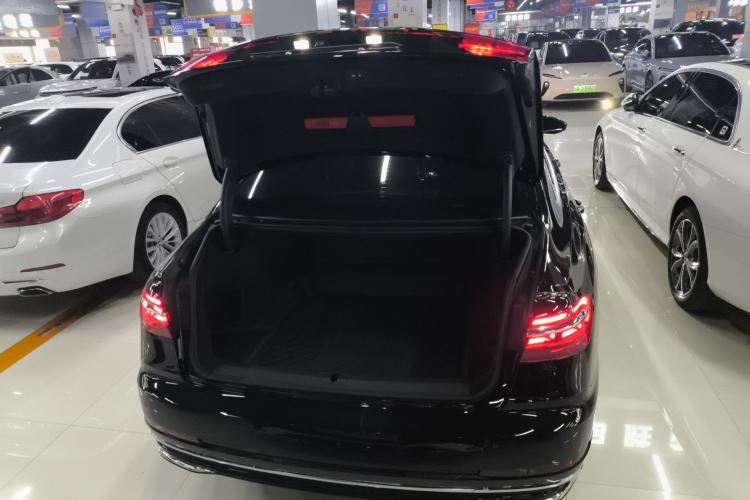 Used Audi A8 2023 A8L 45 TFSI quattro Luxury Model
