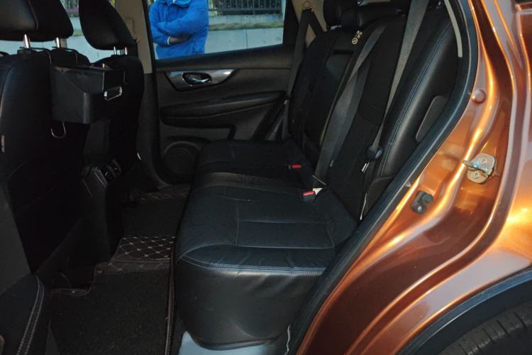 Used Nissan X-Trail 2014 2.5L CVT Luxury Edition 4WD
