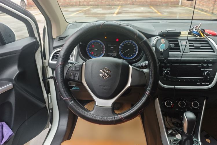 Used Suzuki S-Cross 2014 1.6L CVT Two-Wheel Drive Entry Model
