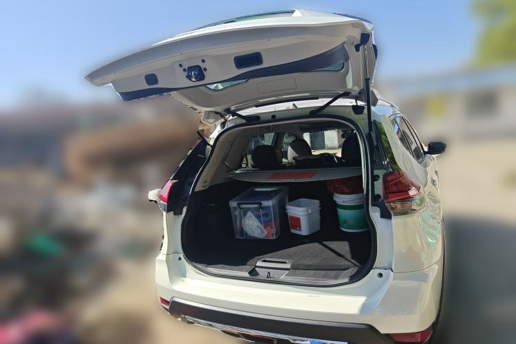 Used Nissan X-Trail 2020 2.0L XL ITS CVT 2WD SmartConnect Comfort Edition Trunk