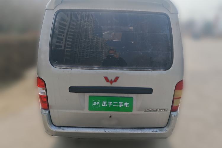 Used Wuling Zhiguang 2010 1.0L New Version Practical Edition with Short Body
