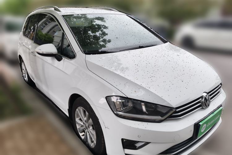 Used Volkswagen Golf Sportsvan 2016 230TSI Automatic Trend Edition Front Right 45 Deg