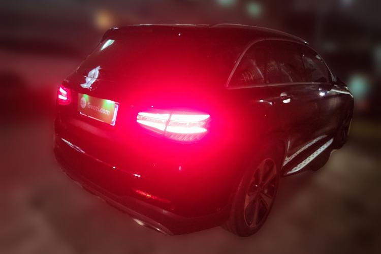 Used Mercedes-Benz GLC 2019 GLC 300 L 4MATIC Dynamic Model Rear Right 45 Deg