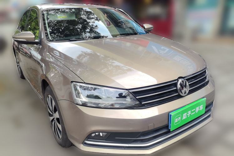 Used Volkswagen Sagitar 2018 1.6L Automatic Comfort Model Front Right 45 Deg