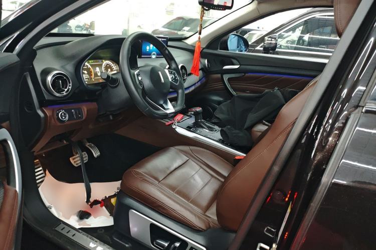 Used Wey VV7 2017 2.0T Flagship Model
