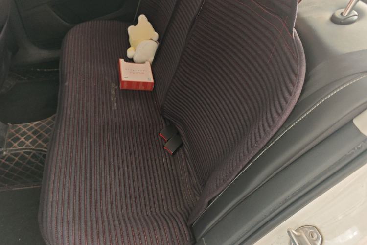 Used Skoda Rapid 2019 1.5L Automatic Comfort Edition China VI Standard Left Rear Seat