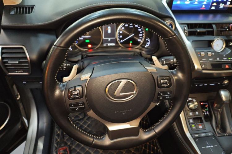 Used Lexus NX 2020 300h All-Wheel Drive FENGZHI Version China VI Standard Steering Wheel