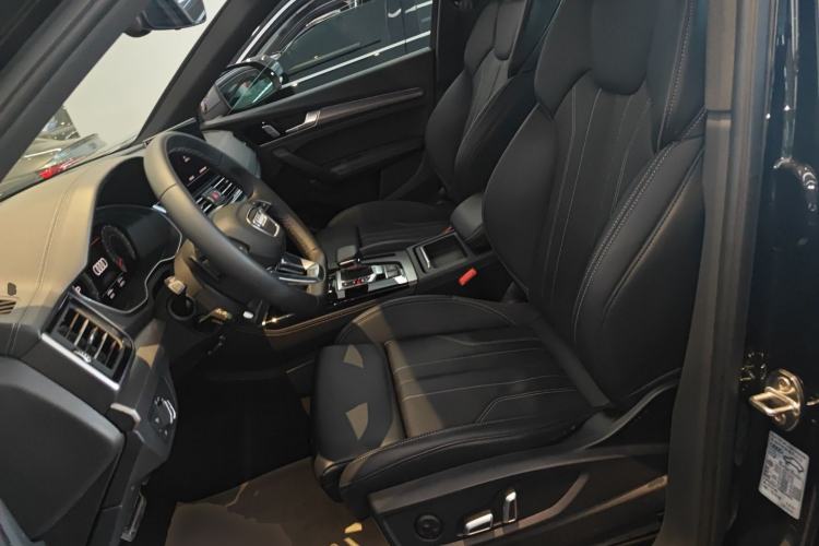 Used Audi Q5L 2024 40 TFSI Luxury Dynamic Edition
