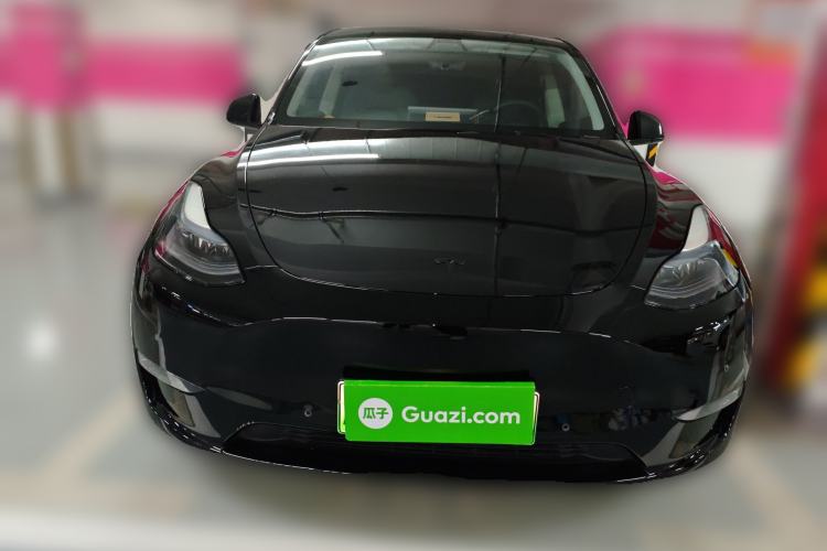 Used Tesla Model Y 2022 Long-Range All-Wheel-Drive Version