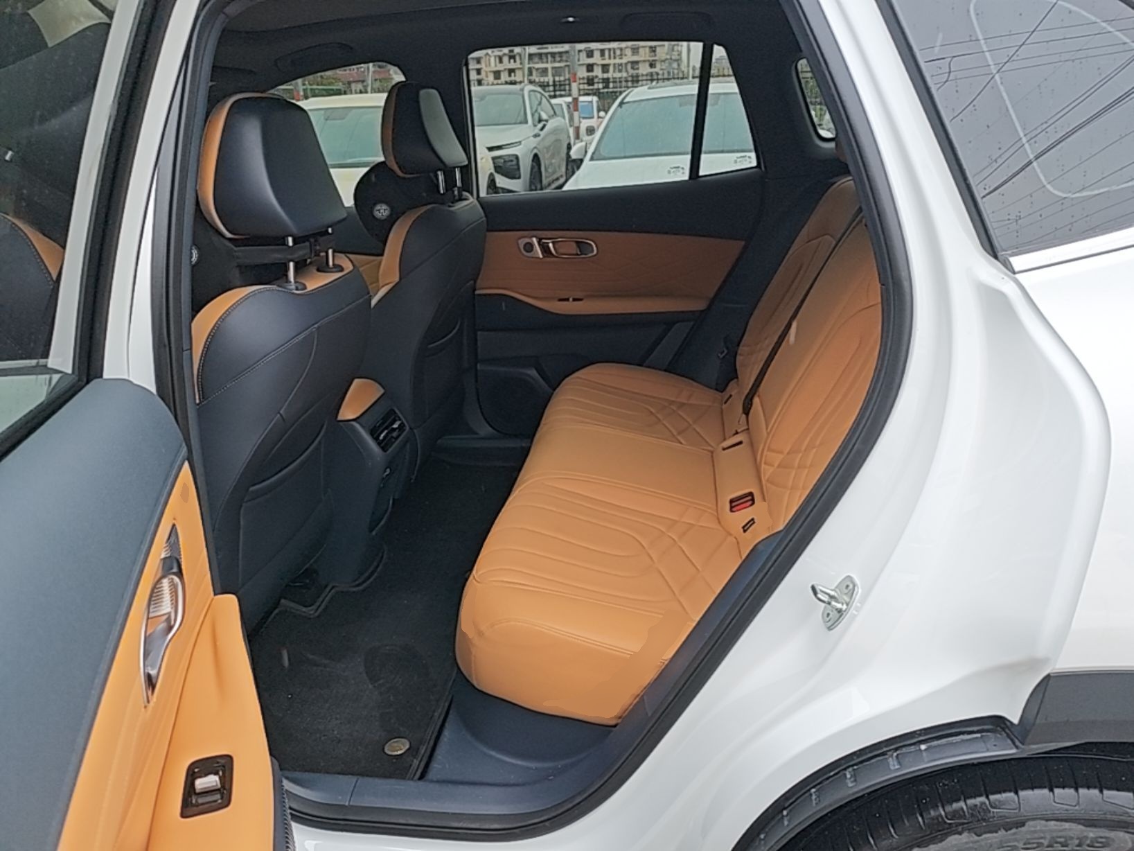 Geely Galaxy Xingjian 7 EM-i 2025 120km Exploration+ Version — снимка 20