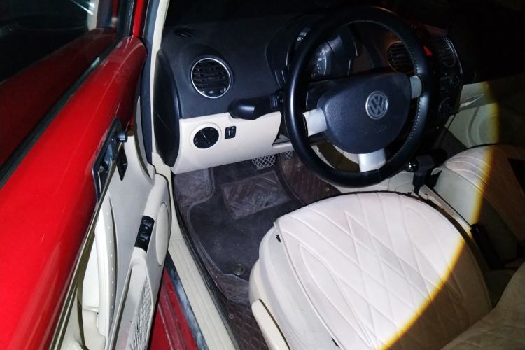 Used Volkswagen Beetle 2010 2.0 BlackOrange Comfort Edition Driver Seat