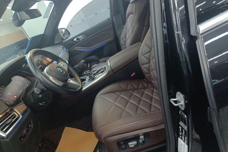 Used BMW X5 2022 Restyled xDrive 40Li Luxury Edition M Sport Package