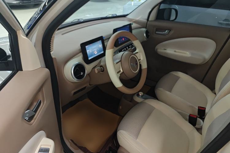 Used Wuling Hongguang MINIEV 2025 Four-Door Version Zhenxiang+ Edition