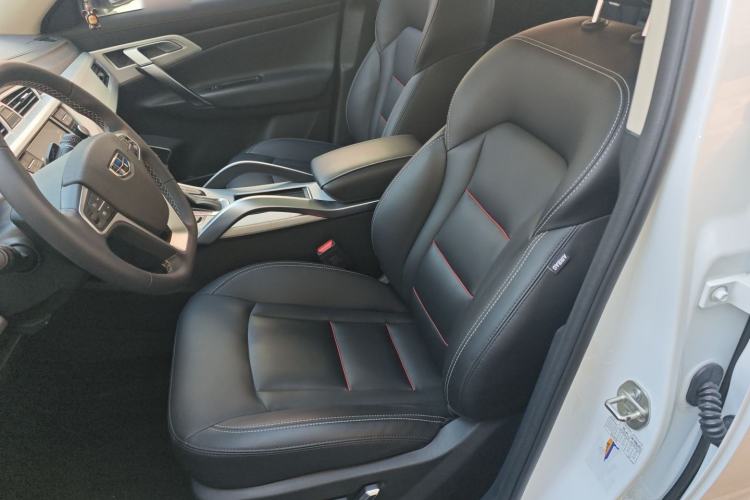 Used Geely Auto Emgrand X7 Sport 2018 1.8TD Automatic Two-Wheel Drive Smart Connect 4G Internet Edition
