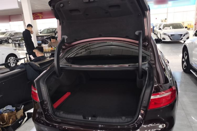 Used Jaguar XFL 2017 XFL 2.0T 200PS Windflower Edition