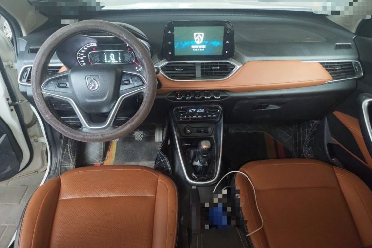 Ojetý Baojun 510 2017 1.5L Manual Luxury Model