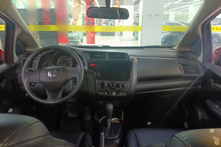 Used Honda Fit 2016 1.5L LXS CVT Comfort Sunroof Version Center Console