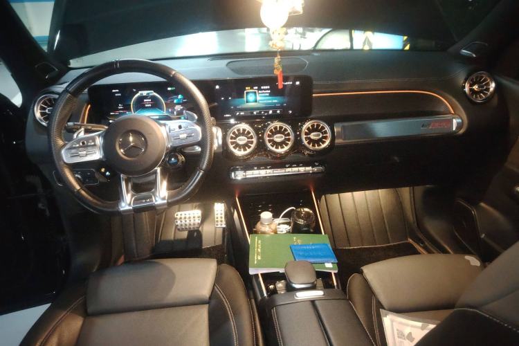 Used Mercedes-Benz GLB AMG 2021 AMG GLB 35 4MATIC
