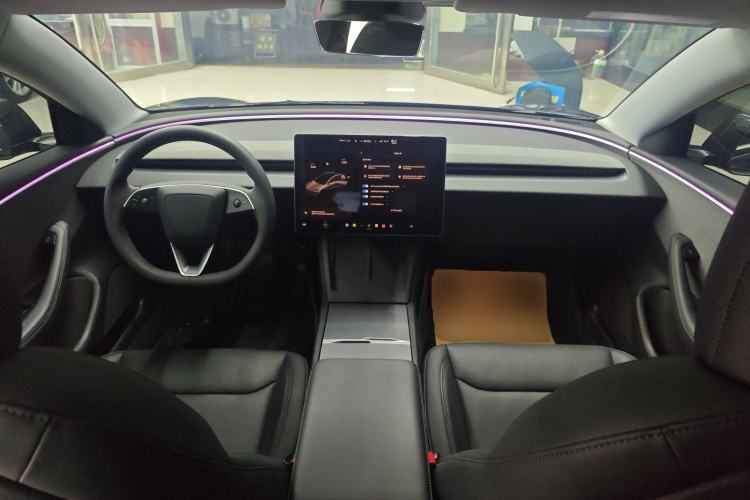 Used Tesla Model 3 2023 Rear-Wheel-Drive Version
