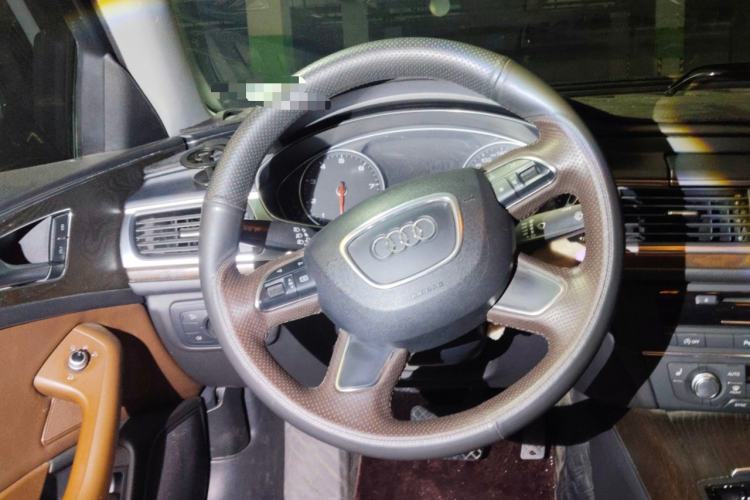 Used Audi A6L 2015 35 FSI quattro Technology Edition Steering Wheel