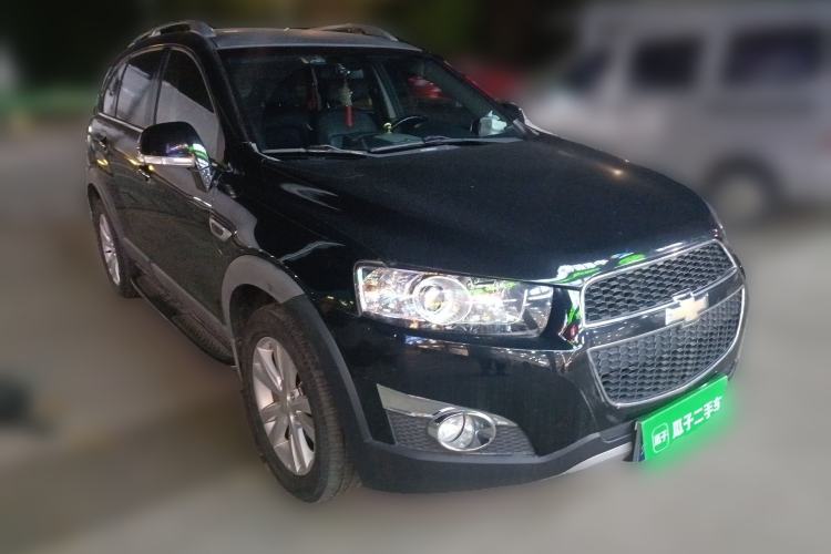 Used Chevrolet Captiva 2014 2.4L 4x4 Flagship Edition 7 Seats
