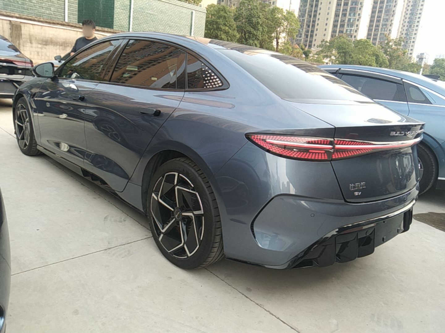 BYD Seal 2022 700 km Long-Range Rear-Wheel-Drive Version — снимка 4
