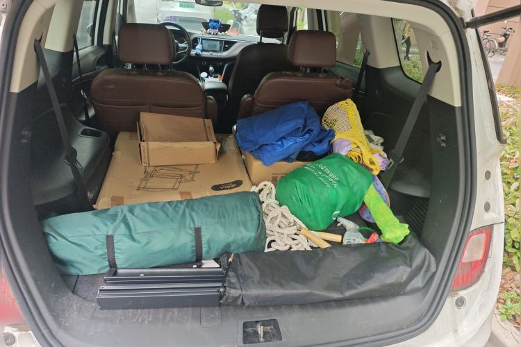 Used Buick GL6 2018 18T 6-Seater Prestige Model
