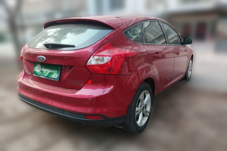 Used Ford Focus 2012 Hatchback 1.6L Manual Fashion Edition
