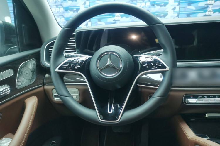 Used Mercedes-Benz GLE 2025 GLE 350 4MATIC Stylish Model
