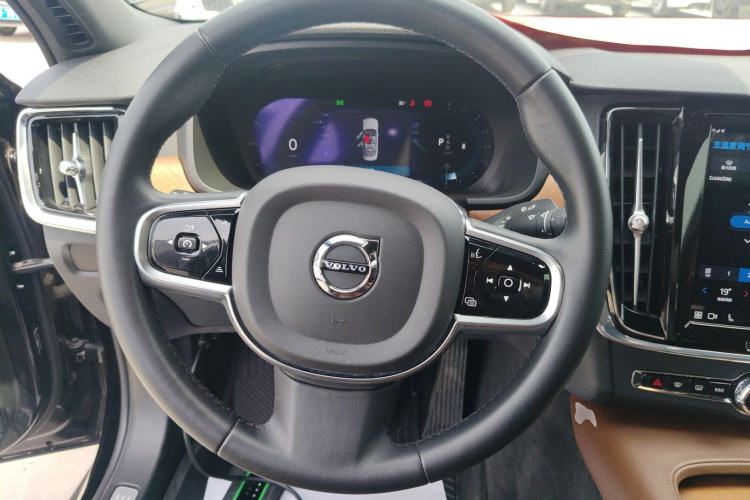 Used Volvo S90 2023 B5 Zhiyi Luxury Edition Steering Wheel
