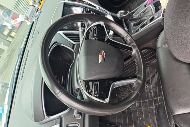 Used Cadillac SRX 2014 3.0L Comfort Model Steering Wheel