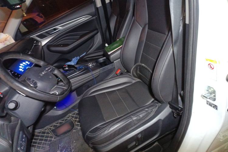 Used Haval F7 2019 2.0T Two-Wheel Drive i-Van China V standard
