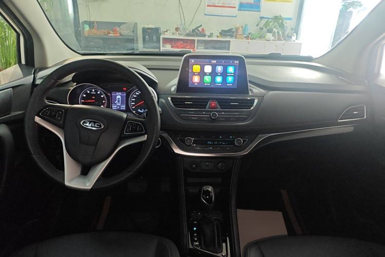 Used JAC Refine S3 2017 1.6L CVT Smart Connect Model