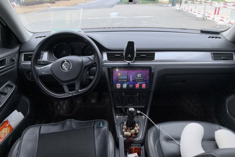 Used Volkswagen Bora 2018 1.5L Manual Fashion Model