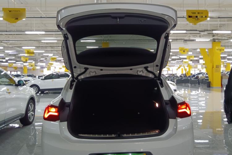 Used BMW X2 2023 sDrive 25i Shining Edition
