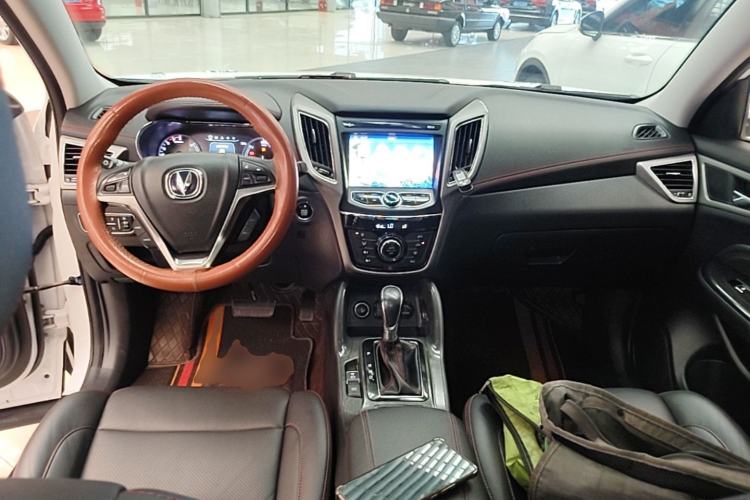Used CHANGAN CS75 2017 Shangkui Edition 1.5T Automatic Fengxiang Model