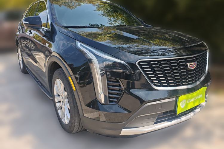 Used Cadillac XT4 2022 28T Two-Wheel Drive Fashion Edition Front Right 45 Deg