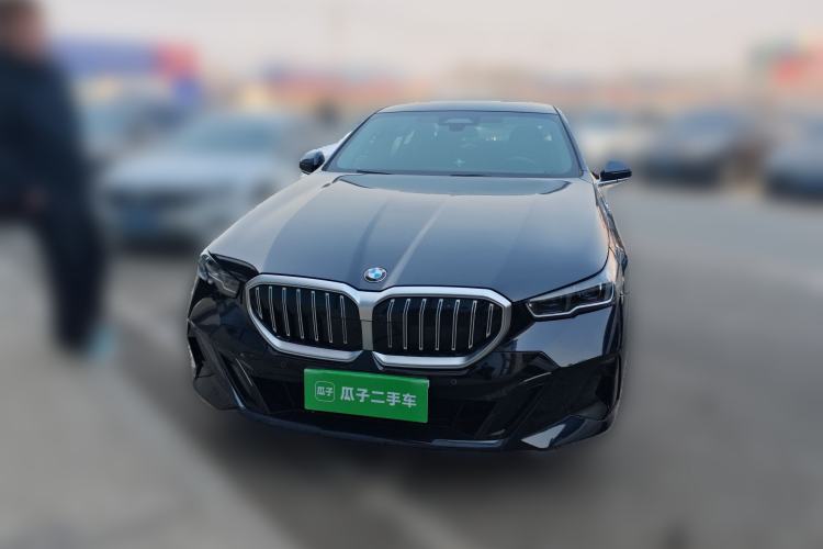Used BMW 5 Series 2024 530Li Luxury Edition M Sport Package
