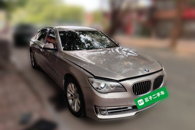 Used BMW 7 Series 2013 740Li xDrive Front Right 45 Deg