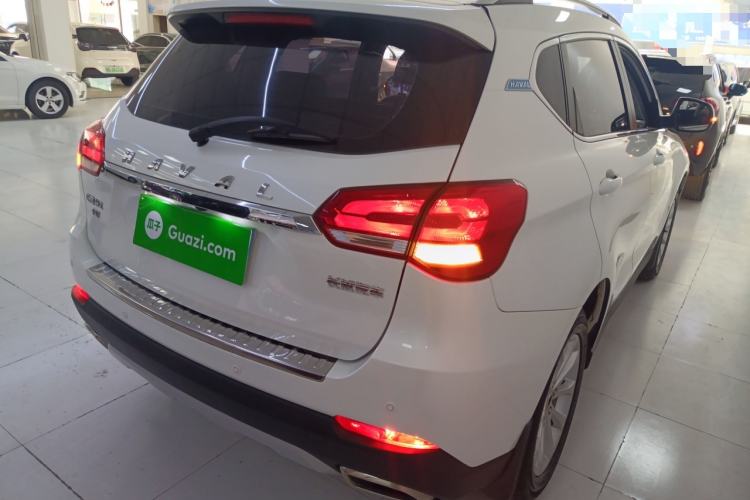 Used Haval H2 2017 Blue Label 1.5T Manual Two-Wheel Drive Luxury Model