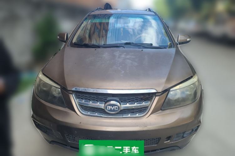 Used BYD S6 2013 Jingyue Edition 2.0L Manual Luxury Model 5 Seats
