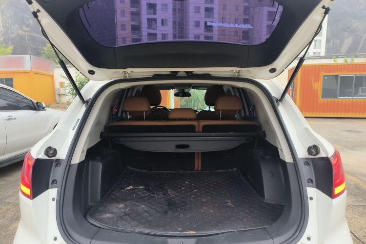 Used BORGWARD BX7 2016 28T Four-wheel Drive Luxury Edition 5 Seats
