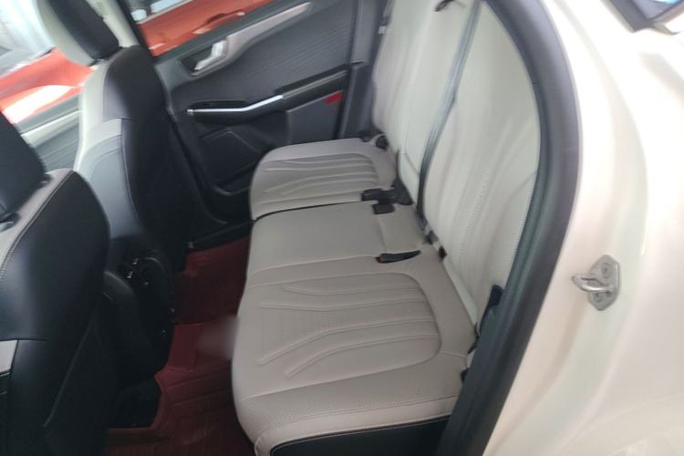 Used Ford Escape 2020 EcoBoost 245 Four-Wheel Drive Luxury Edition
