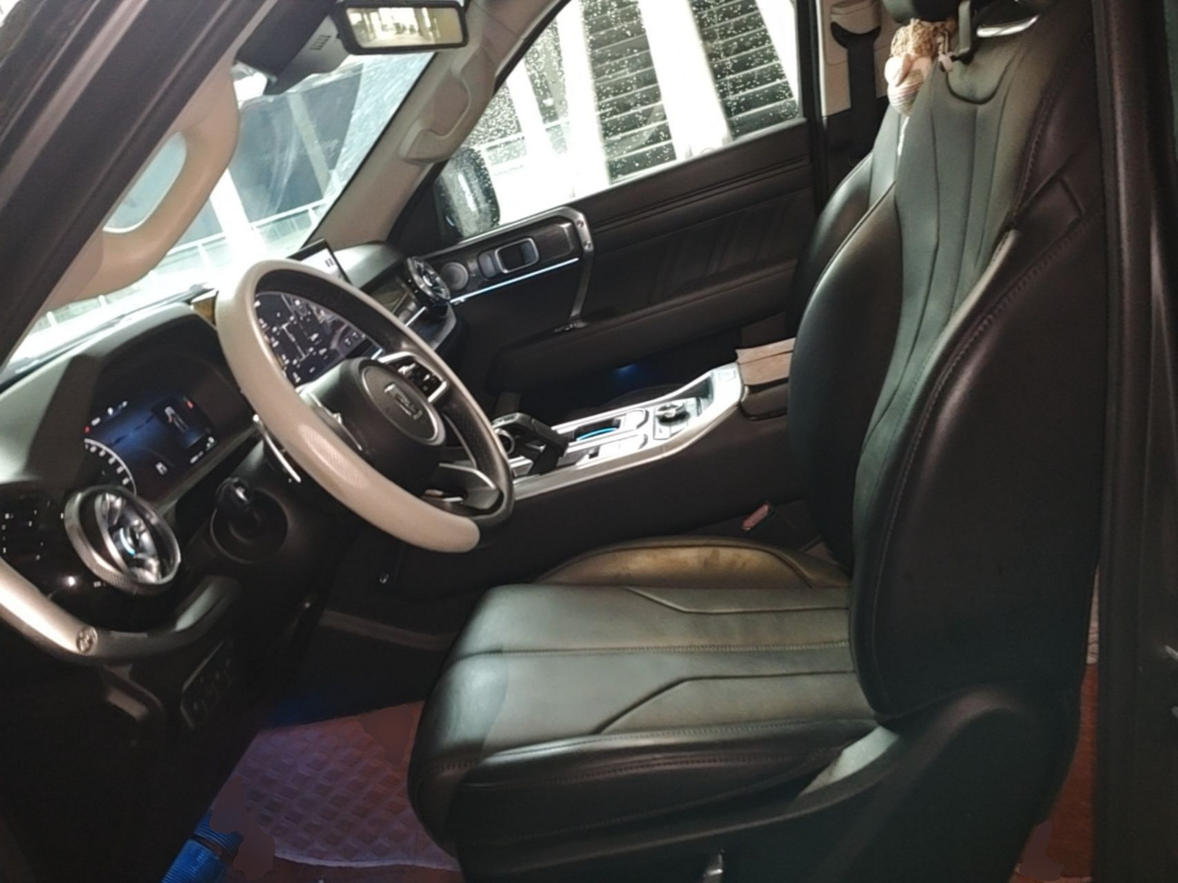 Interior delantero