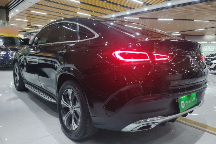 Used Mercedes-Benz GLE Coupe 2020 GLE 350 4MATIC Coupe SUV Fashion Model Exterior 2