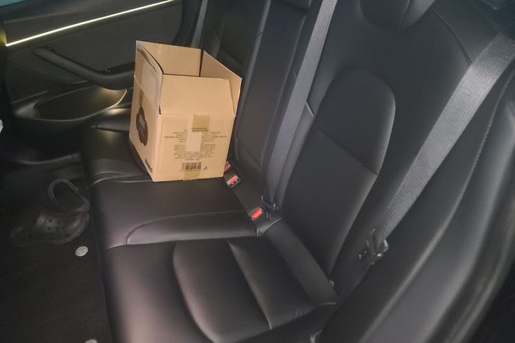 Used Tesla Model 3 2019 Standard Range Rear-Drive Upgraded Version Left Rear Seat