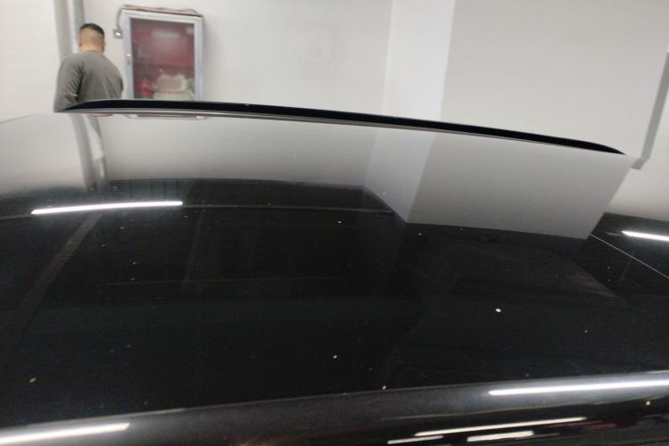 Used Wey VV5 2017 2.0T Ultra-Luxury Version Roof